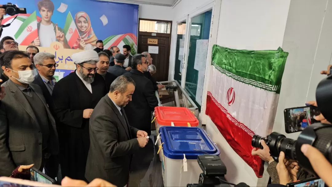 حماسه حضور مردم بیرجند در انتخابات