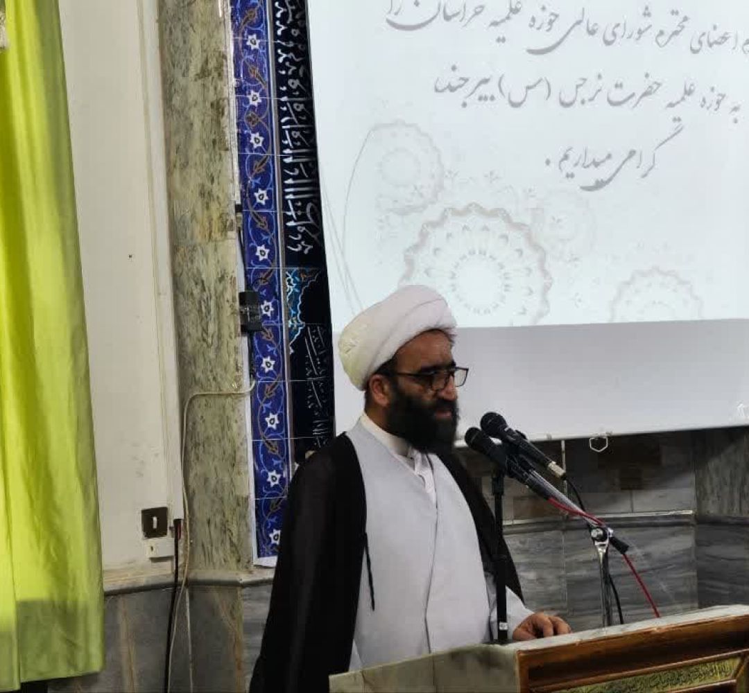 حوزه خواهران، مؤثرتر در تقویت دینداری جامعه