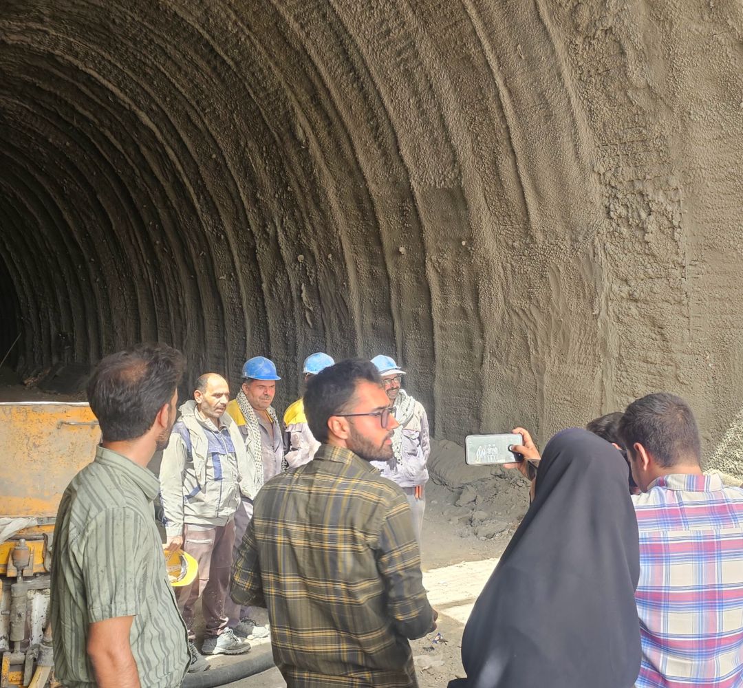 بازدید خبرنگاران خراسان‌جنوبی از قطعات راه‌آهن شرق