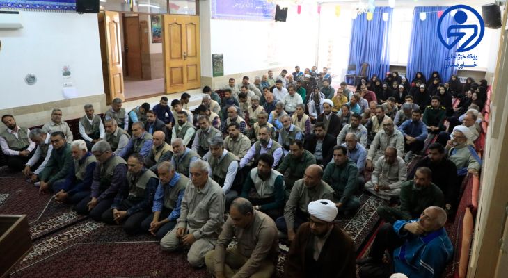 دیدار جمعی از جهادگران بسیجی با نماینده ولی‌فقیه