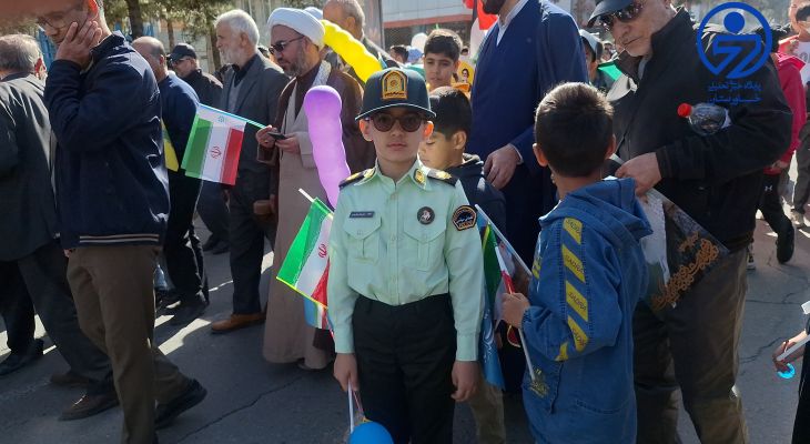 خیابان‌های بیرجند لبریز از عشق به انقلاب