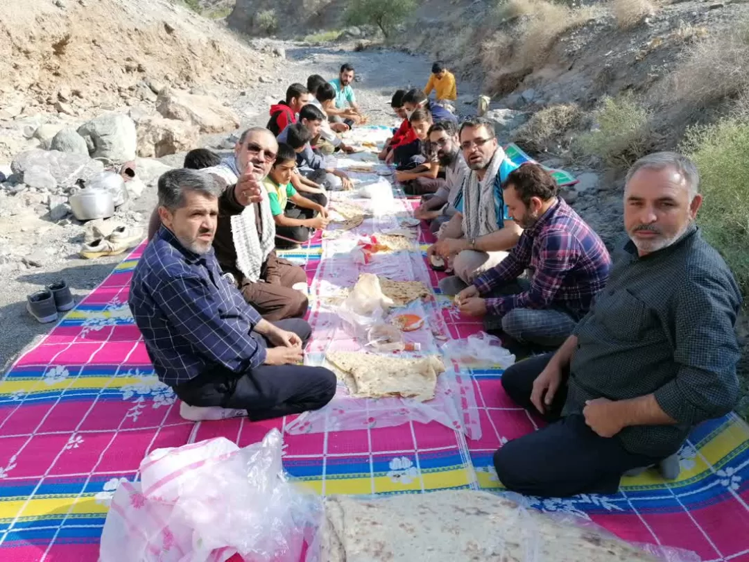 جهادگران بسیجی در عرصه خدمت