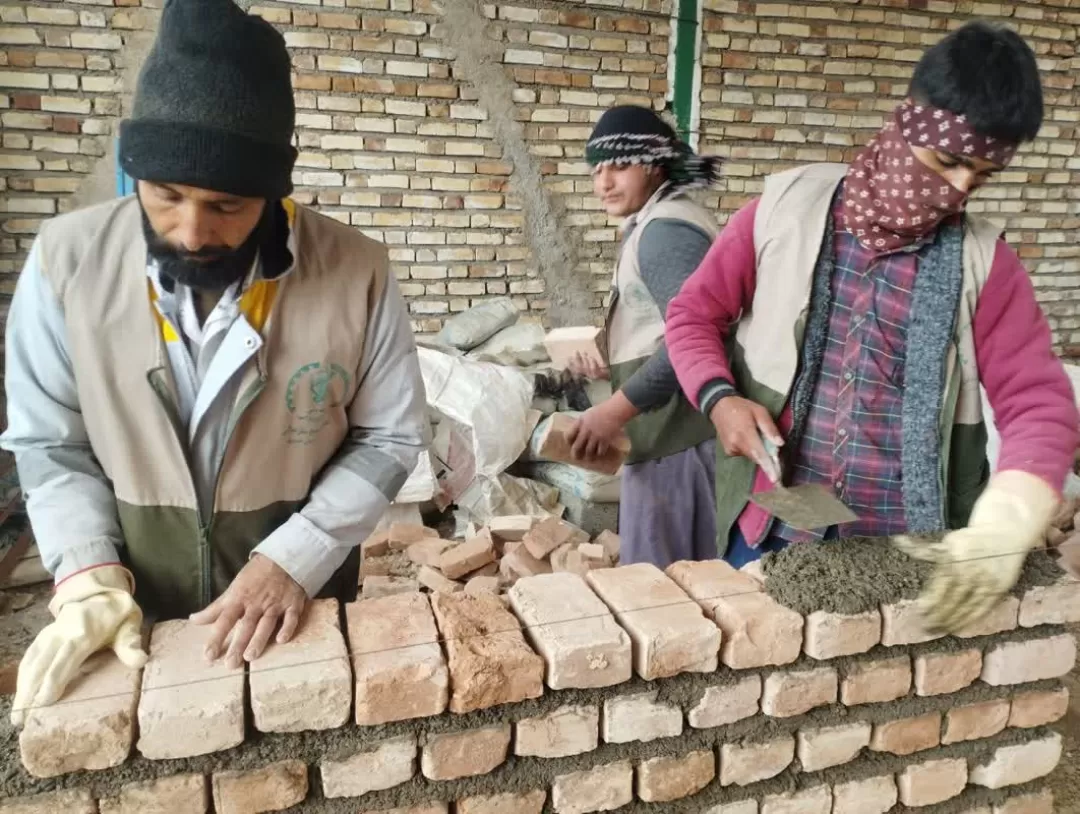 جهادگران بسیجی در عرصه خدمت