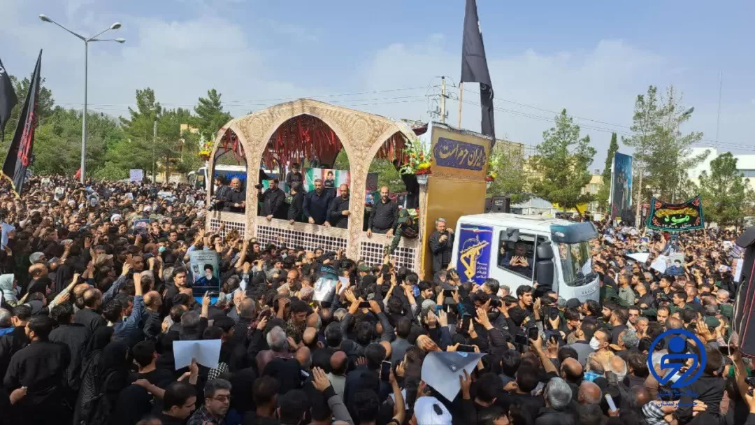 دیاردلسوختگان‌پیکر‌شهیدرئیسی‌رادرآغوش‌گرفتند