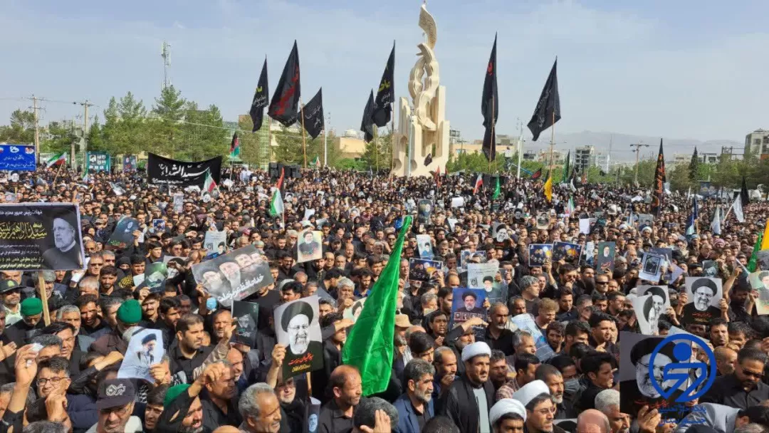 دیاردلسوختگان‌پیکر‌شهیدرئیسی‌رادرآغوش‌گرفتند